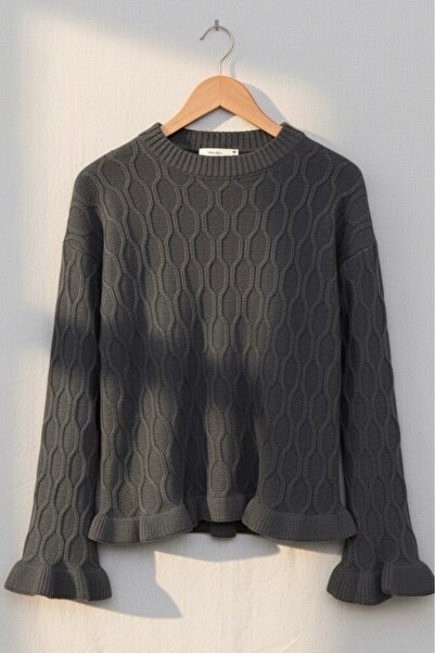 İmajButik Pulover tricotat cu volane în talie și la capătul mâinilor, afumat