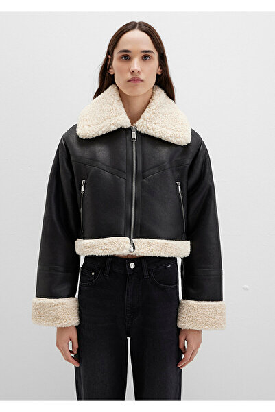 Mavi Μαύρο μπουφάν από συνθετικό δέρμα με λεπτομέρεια από ψεύτικη γούνα, κανονική εφαρμογή / κανονική εφαρμογή 1110462-900