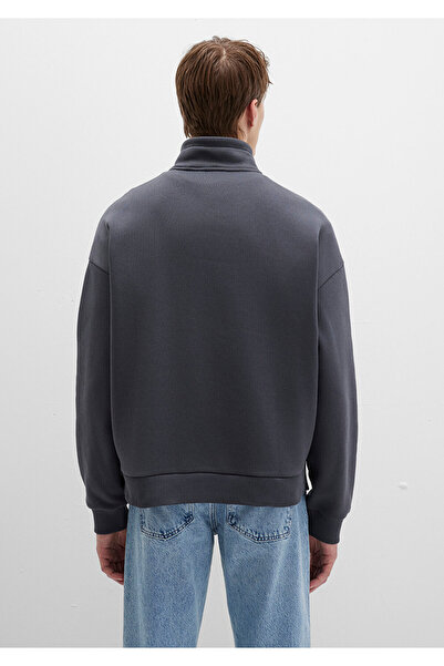 Mavi Anthrazitfarbenes Sweatshirt mit halbem Reißverschluss und Logo-Print 0S10208-80106