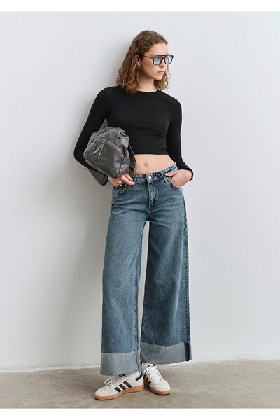 Mavi Pantaloni de blugi Emilia Classic Denim Puslu Koyu 1012641-90118