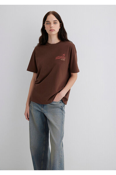 Mavi Bedrucktes braunes T-Shirt mit lockerer Passform / lockerer, entspannter Passform 1613530-70242