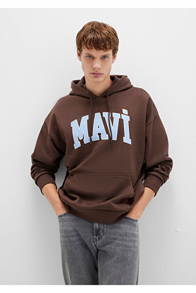 Mavi Braunes Sweatshirt mit Kapuze und Logo-Print 067149-88067