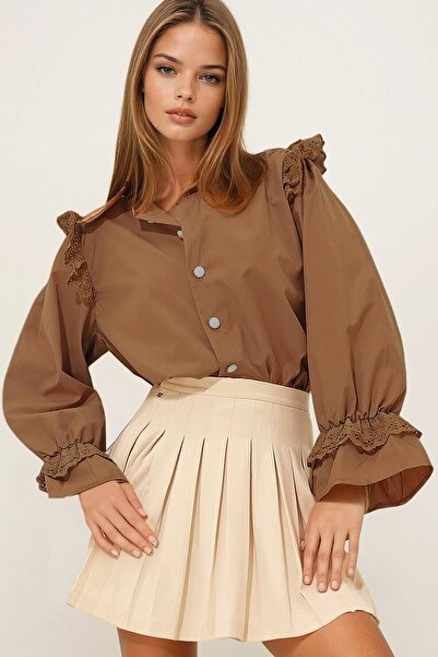 VAGGON Πουκάμισο από ποπλίνα με κέντημα με μπαλόνι με κέντημα στο λαιμό και στο μανίκι