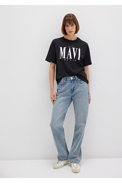 Mavi Schwarzes T-Shirt mit Logo-Aufdruck Regular Fit / Regular Fit1611990-900