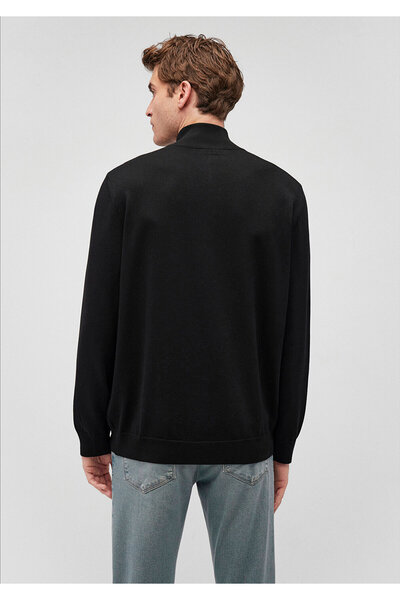 Mavi Чорний светр з напівзастібкою Slim Fit / Вузький крій 0710153-900