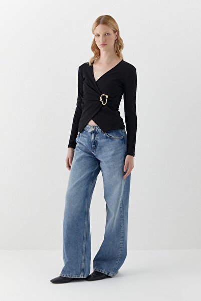 MARKALİSTE Double-Breasted Cut Buckle Detailed Blouse Black