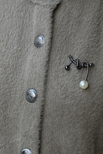 Nuss Basic Angora Cardigan with Front Snaps