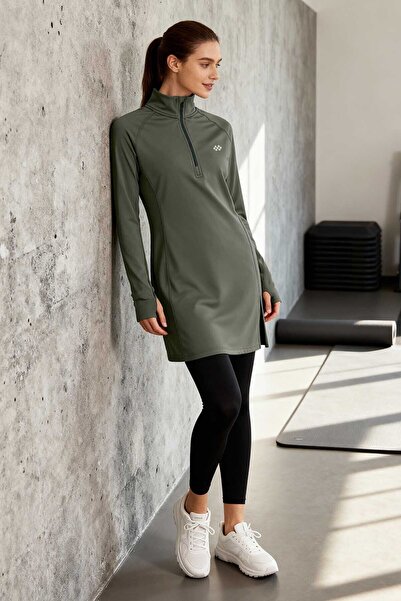 TOMMY LIFE Χακί με μισό φερμουάρ ψηλός λαιμός Standard Fit Γυναικείο αθλητικό τουνίκ - 97309