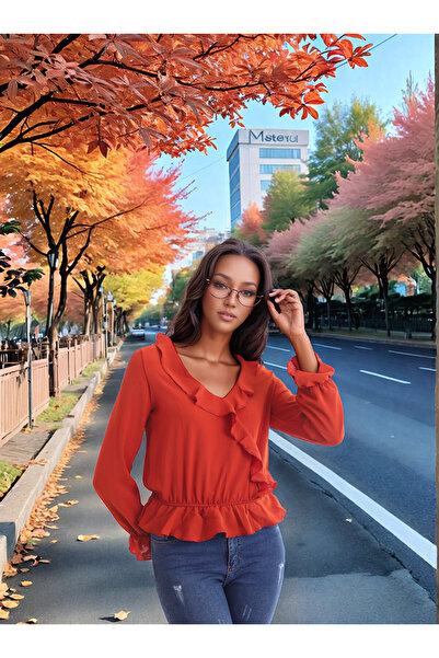 Cotton Mood 20343266 بلوزة أيروبين بأزرار على الجهتين بأكمام طويلة مكشكشة بال...