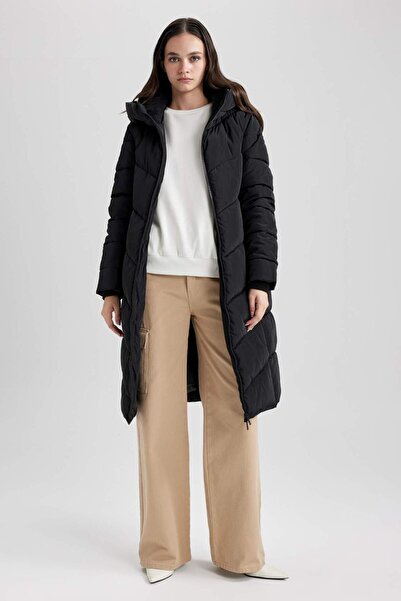 DeFacto Vodoodpudivá bunda s dlouhým prachovým peřím Parka zateplená, s kapucí, prošívaná kapsa na zip A3174Ax24Wn