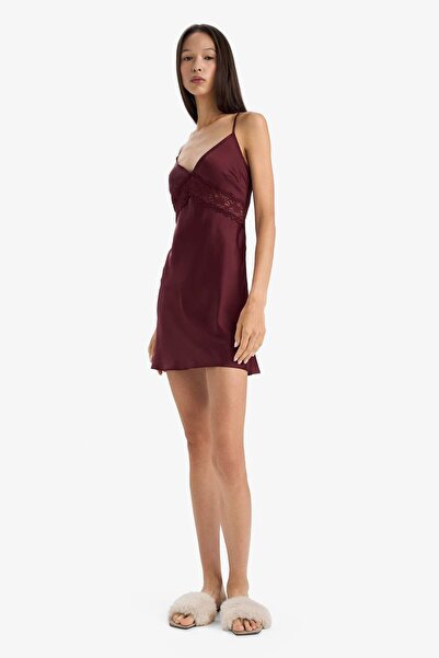 DeFacto Regular Fit V Neck Satin Strap Nightgown-Fall in Love G1669Ax25Au