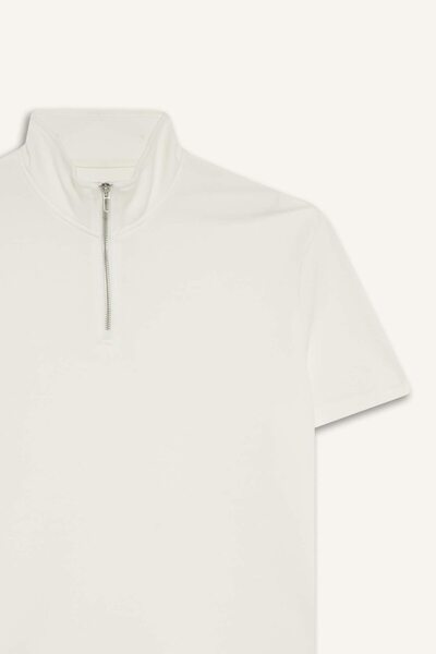 DeFacto Regular Fit Stand Collar Half Zipper Heavy Fabric Short Sleeve T-Shirt B6502Ax25Sp