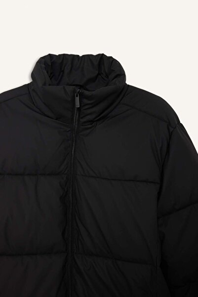 DeFacto Водовідштовхувальний Slim Fit надувний куртка вузького крою з прямим коміром, блискавкою, кишенями та підкладкою C5631AX24WN