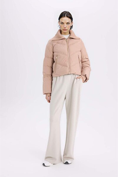 DeFacto Palton rezistent la apă cu potrivire obișnuită cu buzunare cu fermoar C9704AX24WN