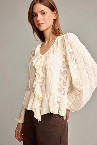 DeFacto V-Neck Front Tie Flounced Lace Blouse F9717Ax25Sm
