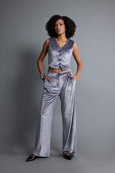 DeFacto Classic Velvet Pants Wide Leg Fit Wide Loose Leg High Waist Pleated Double Pockets B6216Ax23Wn
