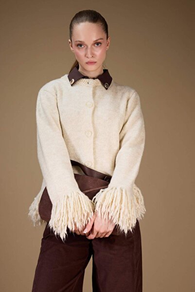 DeFacto Πλεκτή ζακέτα με κουμπιά και φούντες με κανονική εφαρμογή G3173AX25WN