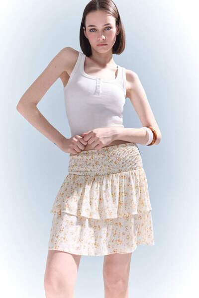 DeFacto Μίνι φούστα Coool σε γραμμή Α με λουλουδάτο σχέδιο και κρυμμένη μέση από βισκόζη F5130AX25SM