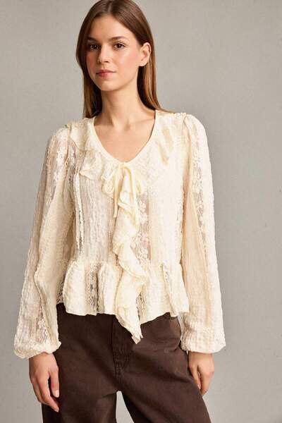 DeFacto V-Neck Front Tie Flounced Lace Blouse F9717Ax25Sm