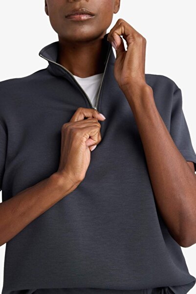 DeFacto Defactofit Standard Fit Stand Collar Modal Short Sleeve T-Shirt E2931Ax25Sm