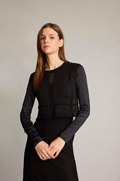 DeFacto 2-teiliges Häkelstrick-Set, ärmellose Bluse mit Rundhalsausschnitt und elastischem Maxirock F7466AX25HS