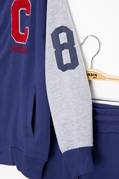 Cansın Mini Σετ αγορίστικη φόρμα με μπλε κεντημένο κολεγιακό μπουφάν 21224