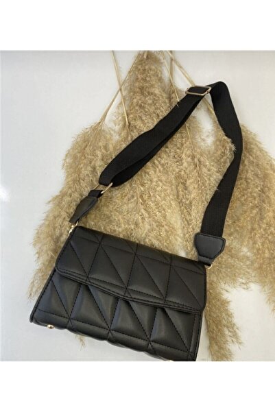 PurpleART Női fekete steppelt, állítható oszloppántos kereszt válltáska