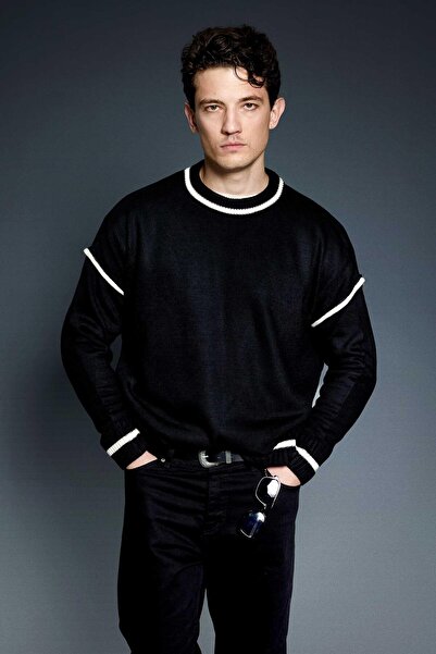 ablukaonline Men's Oversized Round Neck Contrast Detailed Sweater Black