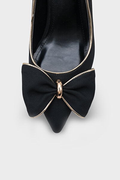 Capone Outfitters Γυναικεία κομψά παπούτσια Marigold με μεσαίο τακούνι με φιόγκο από σατέν