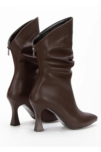 KOCAMANLAR Γυναικείες μπότες με φερμουάρ στην πλάτη και κορδόνι περίσφιξης καφέ