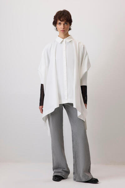 Touché Privé ΠΟΥΚΑΜΙΣΟ ΥΠΕΡΜΕΓΕΘΕΣ ΜΕ ΔΕΣΤΙΚΕΣ ΛΕΠΤΟΜΕΡΕΙΕΣ