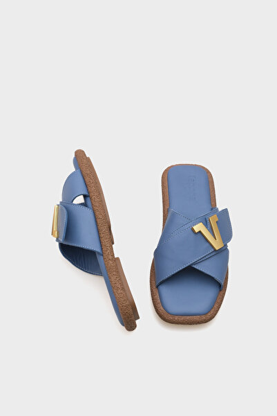 Capone Outfitters Γυναικείες παντόφλες Comfort με ίσιο τακούνι Kata από γνήσιο δέρμα με λουράκι V