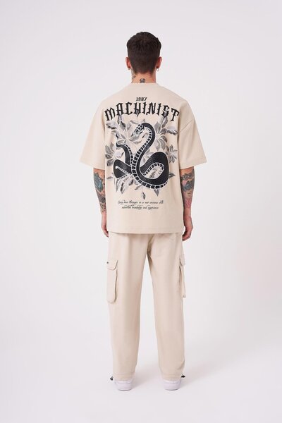 Machinist Ανδρικό μπλουζάκι Snake Applique με τύπωμα oversized Ανοιχτό μπεζ