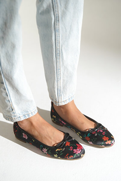 Capone Outfitters Сатинові балетки з квітковим принтом Hana Trend для жінок