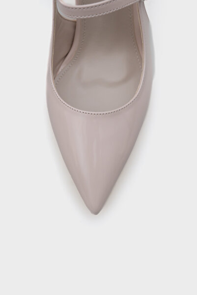 Capone Outfitters Holly Patent Leather High Heeled Metal Buckle Back Strap Stiletto