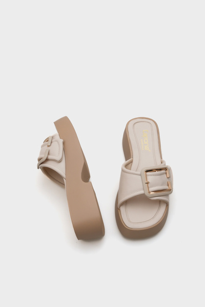 Capone Outfitters Mia Wedge Heeled Single Strap Buckle Women's Comfort Slippers