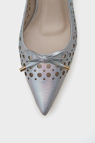 Capone Outfitters Petunia Mid Heeled Studded Pointed Toe Slingback Metallic Women's Shoes