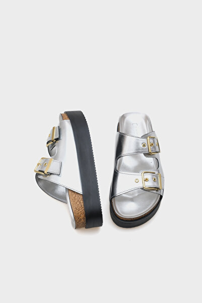 Capone Outfitters Papuci confort pentru femei Margy cu toc cu pană și cataramă dublă