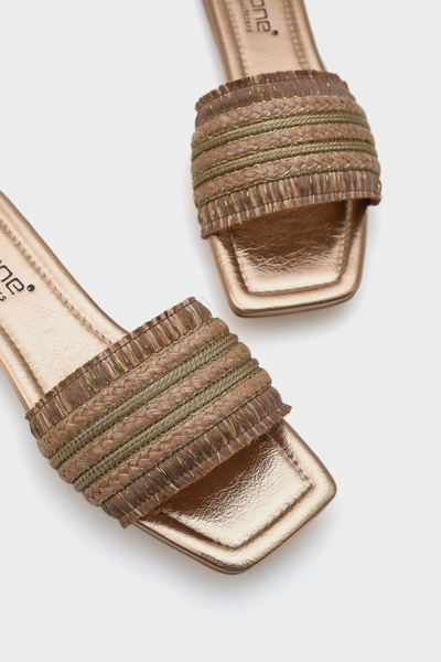 Capone Outfitters Dámské pantofle Keren Flat Heeled Slam Blunt Toe