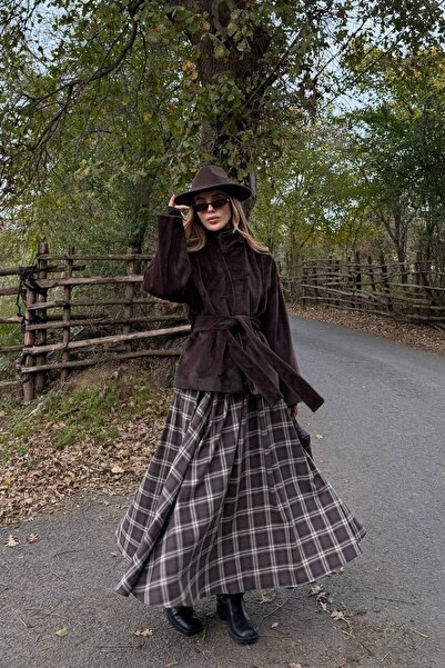 Laluvia Bitter Brown Collared Buttoned Belted Plush Jacket - 1624