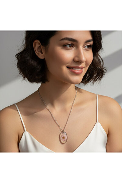 Elzem Özel Epoksi kurutulmuş pembe papatya oval kolye