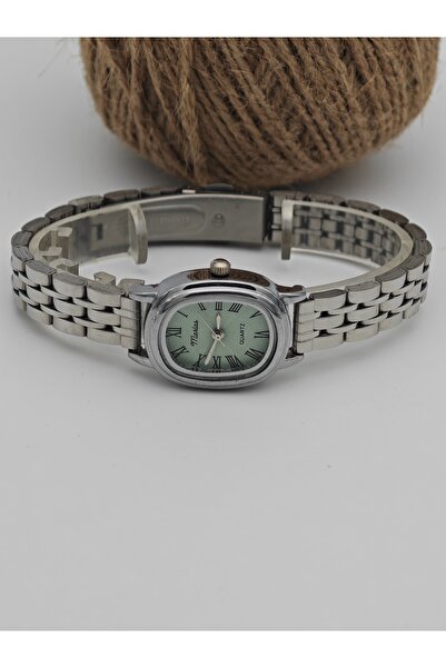 Marlas Retro Women's Wristwatch, Green Dial, Minimal Design, Roman Numeral Dial