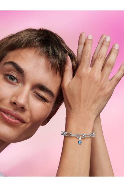 Pandora ME Mavi Çakra Kalp Mini Sallantılı 925 Ayar Gümüş Charm