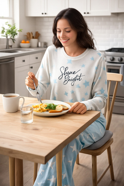 PİJAHOME Kadın Kışlık Pijama Takımı – Polar Kumaş, Şık Desen, Rahat Kesim