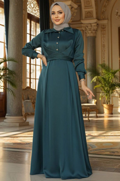 Neva Style فستان حجاب من الساتان باللون الأخضر الزمردي - مزين بأزرار، 45661ZY