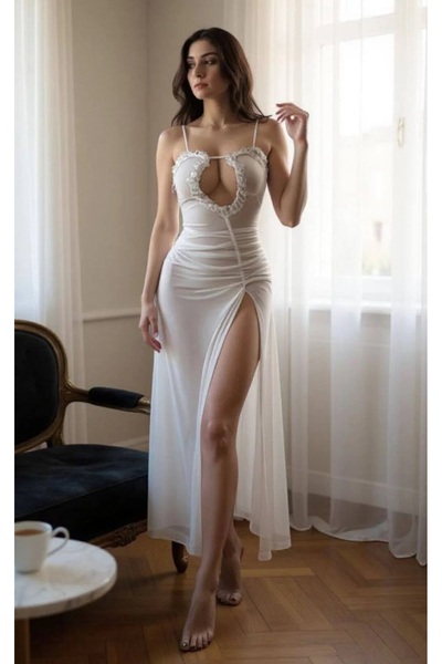 Lingeretta Beyaz Göğüs Fırfır Detaylı Askılı Uzun Likralı Tül Gecelik