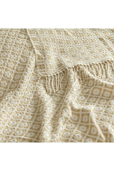 Linens Caline Throw / Tv Blanket Beige Single Size