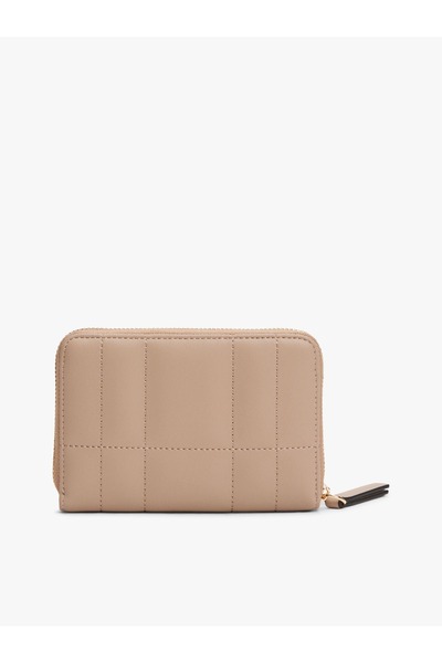 Tommy Hilfiger Women's Wallet Aw0Aw17476-Afe