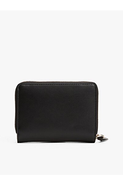 Tommy Hilfiger Women's Logo Embossed Extra Card Compartment Zippered 100% Leather Black Wallet Aw0Aw17499-Bds