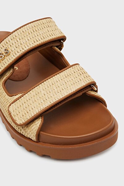 Guess Women's Slippers Fljfdefap19-Tan